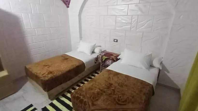 Kashta Guest House & Hostel