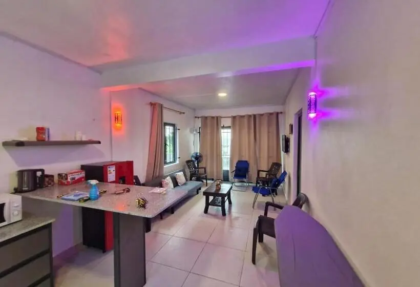 پانسیون Ashan Luxury Seafront Bungalow 1