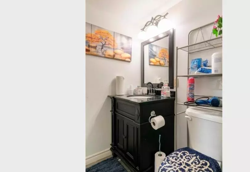 ペンション Bella S Palace 2 Bedrooms Lower Level Unit In Town Home With Separate Entrance