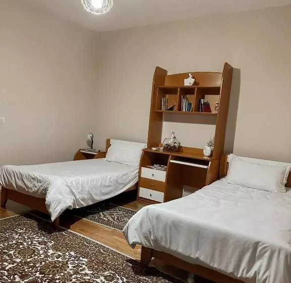 پانسیون Villa Malo Guesthouse