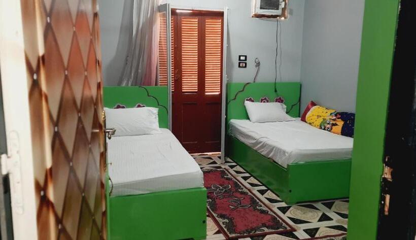 پانسیون Karam Nile View