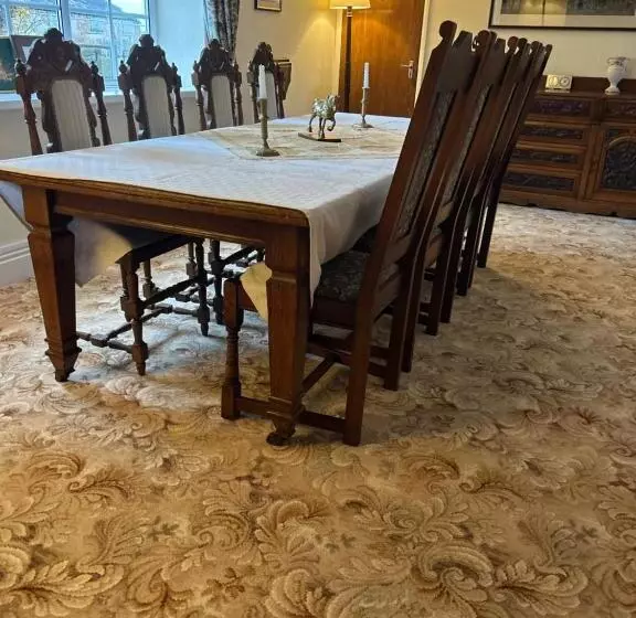 Majatalo Lucy Cross Guest House