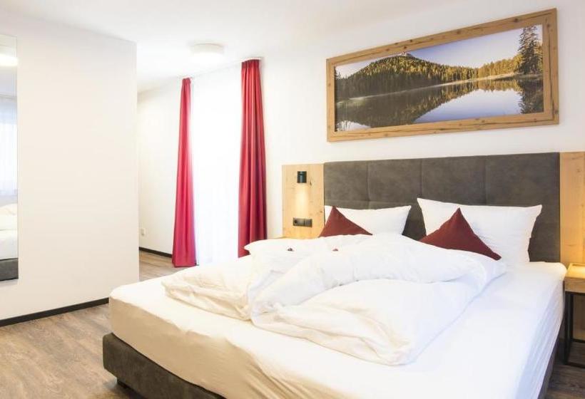 ホテル Alberts Heimatglück