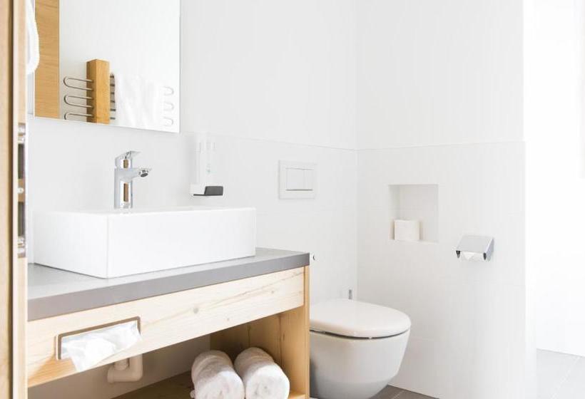 ホテル Alberts Heimatglück