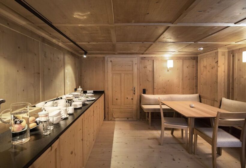 호텔 Alpina Lech   Natural Living