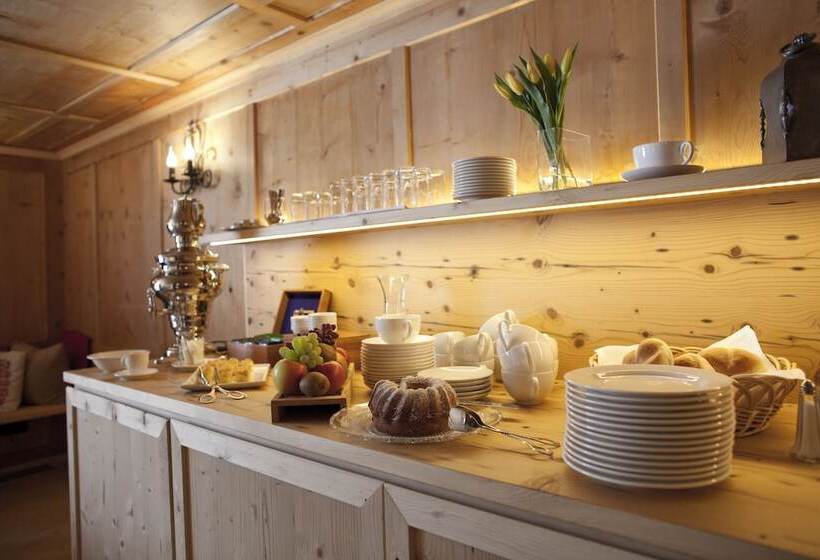 호텔 Alpina Lech   Natural Living