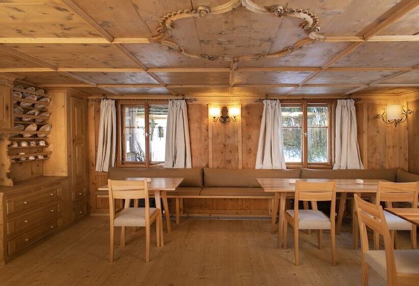 호텔 Alpina Lech   Natural Living