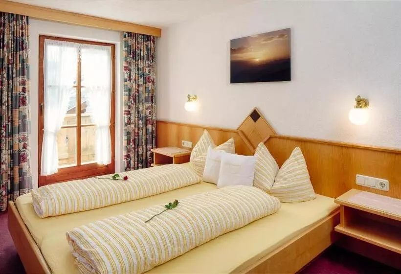 هتل Appartement Platzergasse