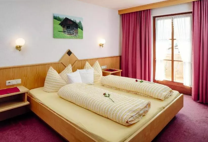 هتل Appartement Platzergasse
