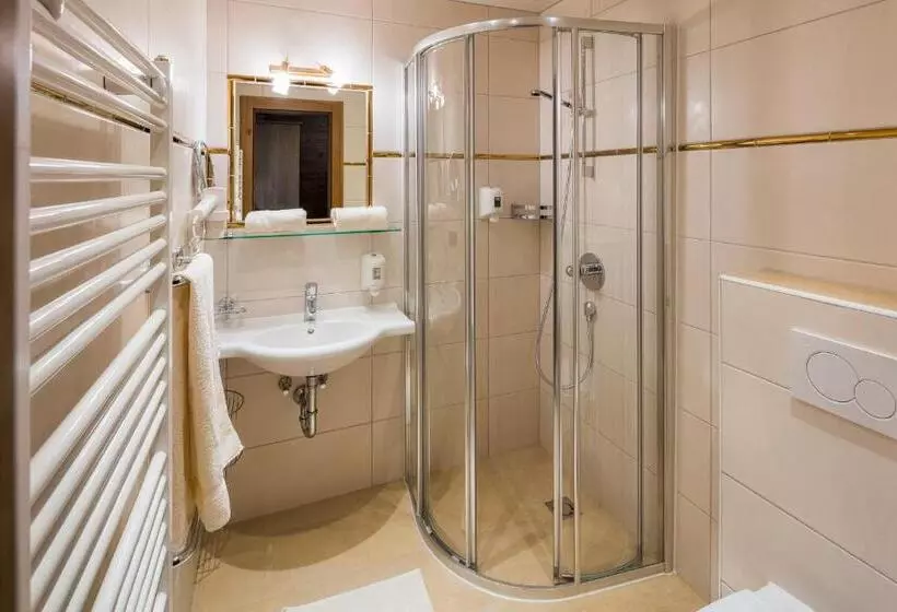 هتل Appartement Platzergasse