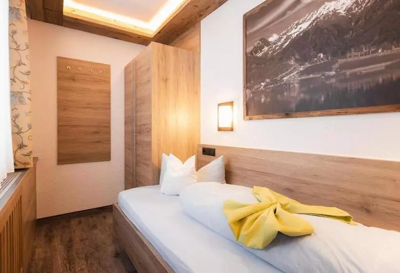 هتل Appartement Platzergasse