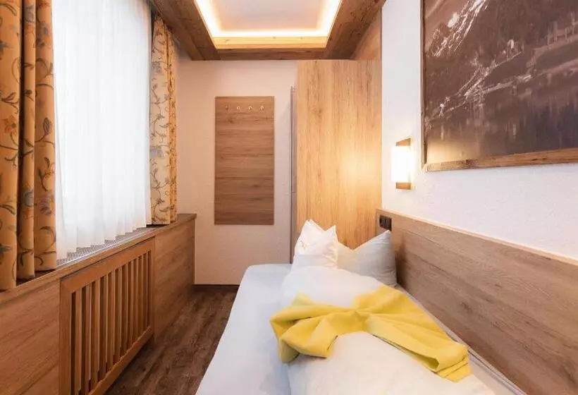 هتل Appartement Platzergasse