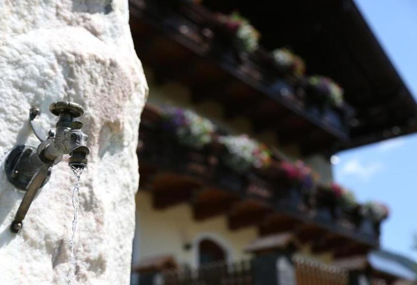 Отель Bauernhof Esslgut