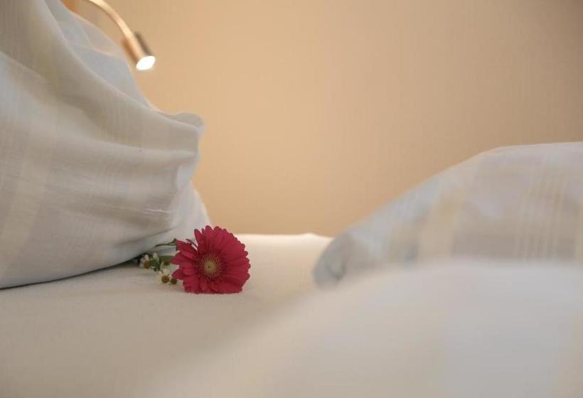 Отель Bauernhof Esslgut