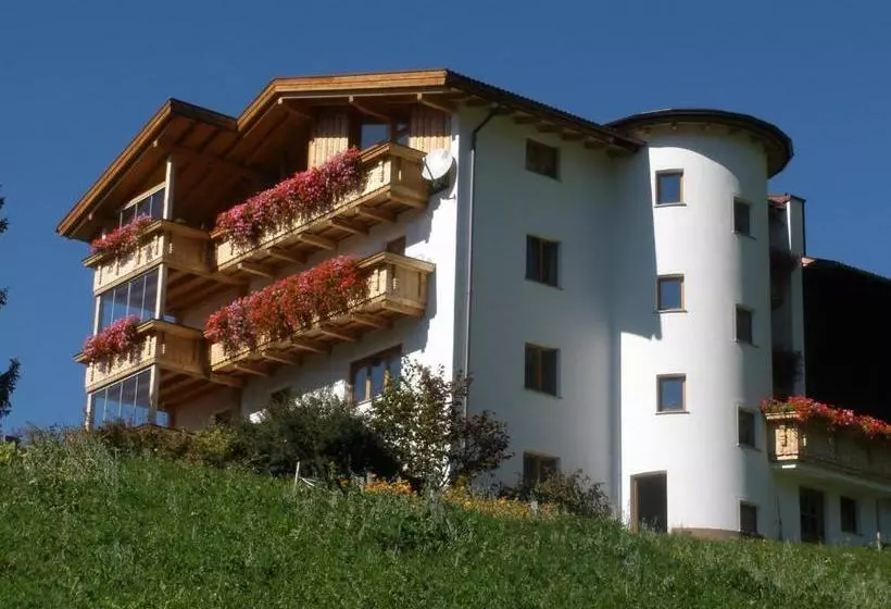 ホテル Bauernhof Lentsch