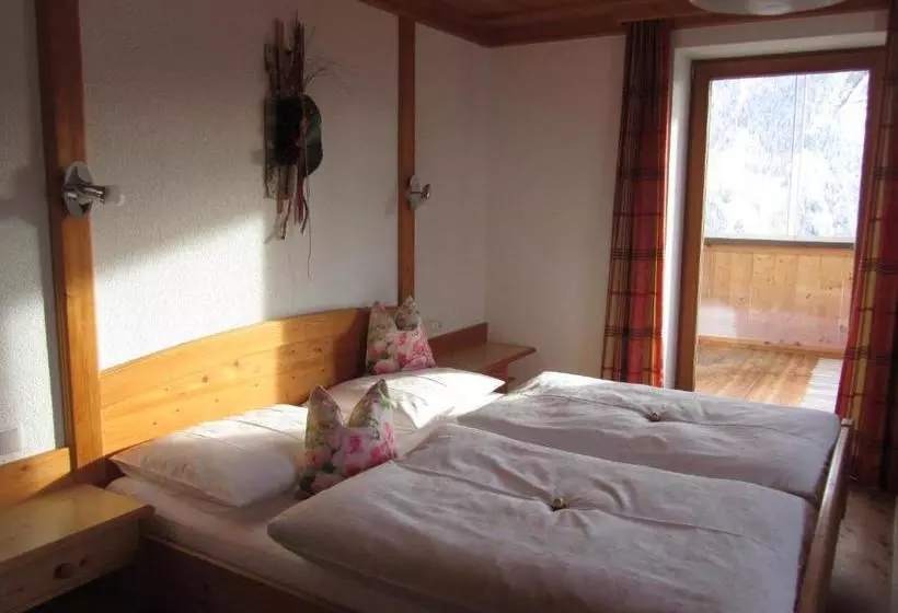 ホテル Bauernhof Lentsch