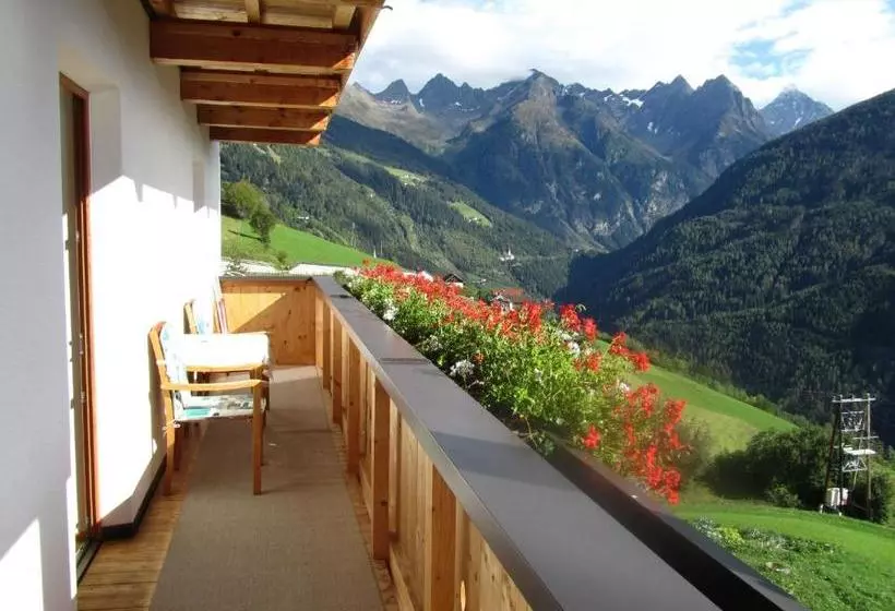 ホテル Bauernhof Lentsch