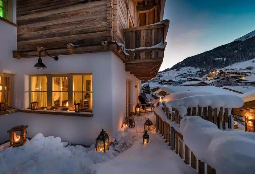 Hotelli Chalet's Ladizium