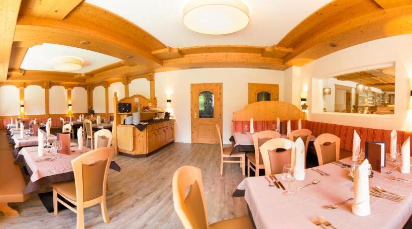 בית מלון כפרי Christoph