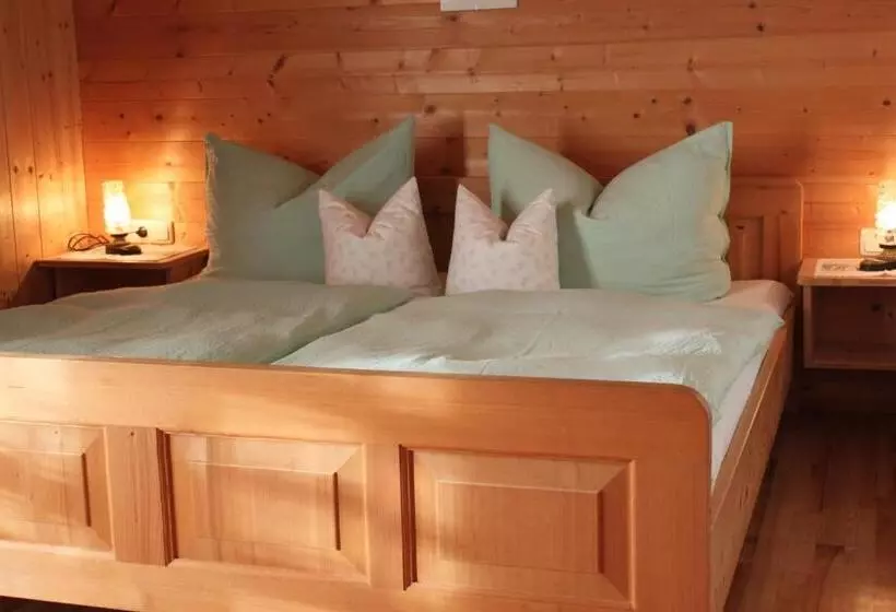 ホテル Ferienbauernhof Liebschick
