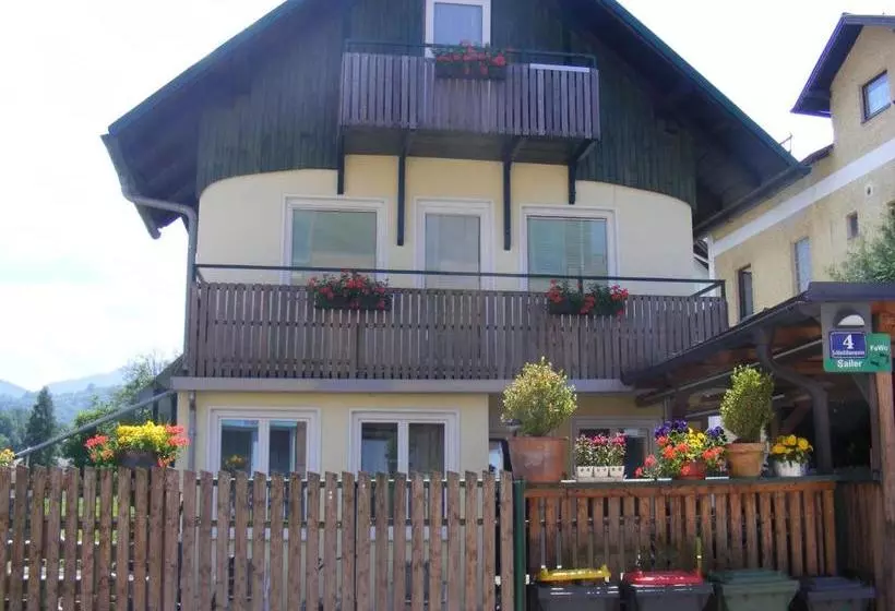 Hotelli Ferienwohnung Sailer