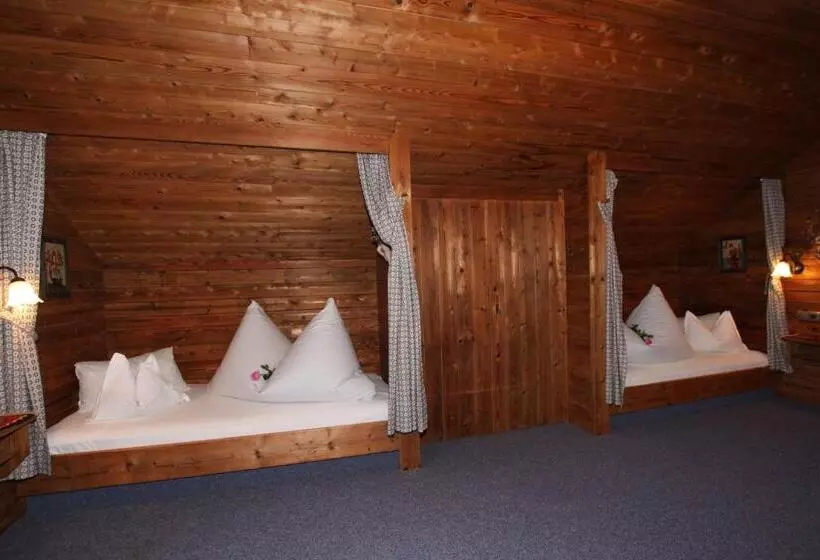 Hotelli Gasthof Zur Mühle