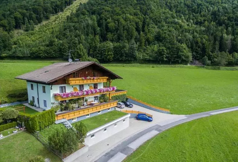 ホテル Privatzimmer Inge Klaushofer