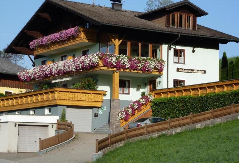 ホテル Privatzimmer Inge Klaushofer