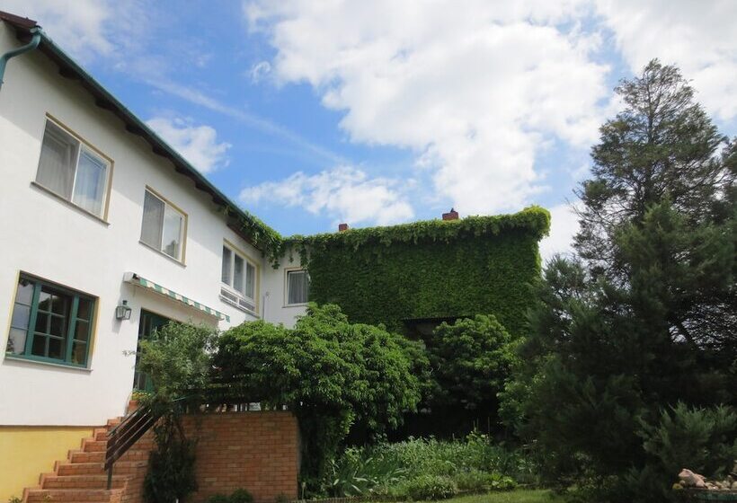 Отель Wein & Landhaus Willi Opitz