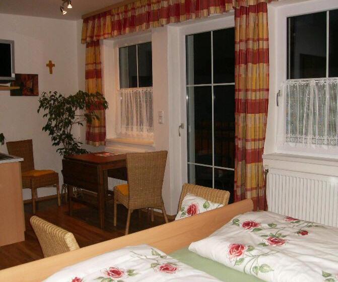 فندق Weingut Zur Schlafmütze