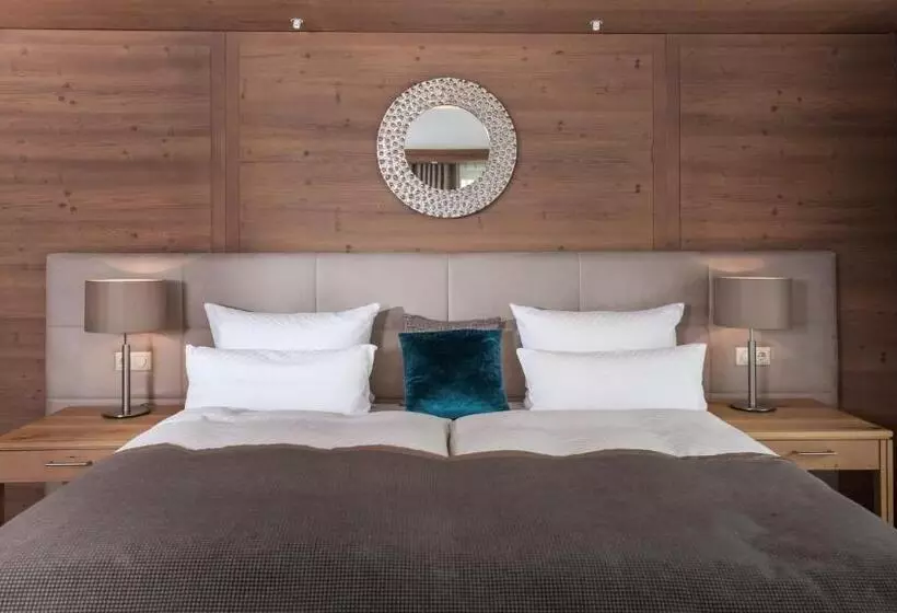 Schlosshotel Fiss