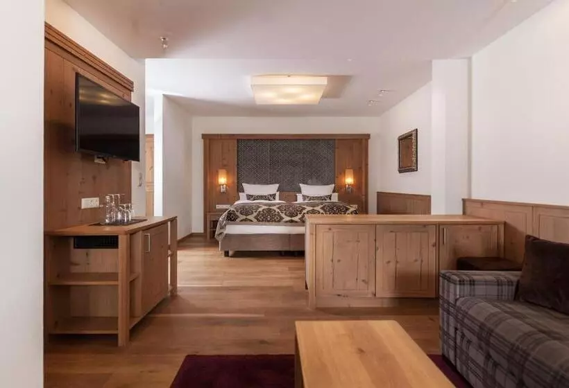 Schlosshotel Fiss