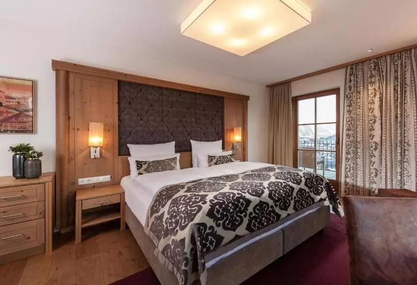 Schlosshotel Fiss
