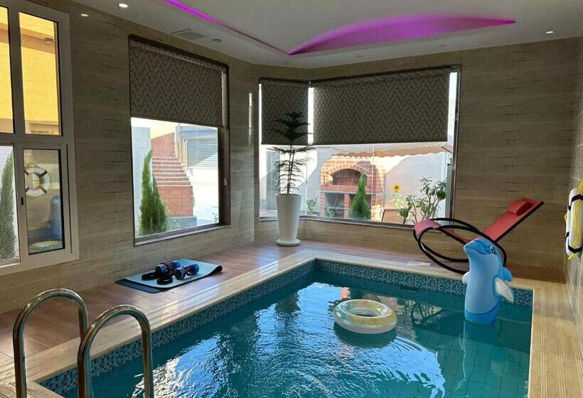 فندق وفلل مون تري