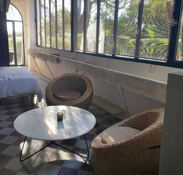 Bed and Breakfast Manoir Des Sources