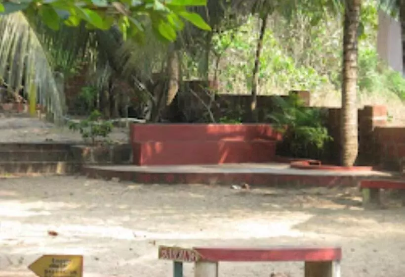 ホテル Aditya Beach Resort Malvan