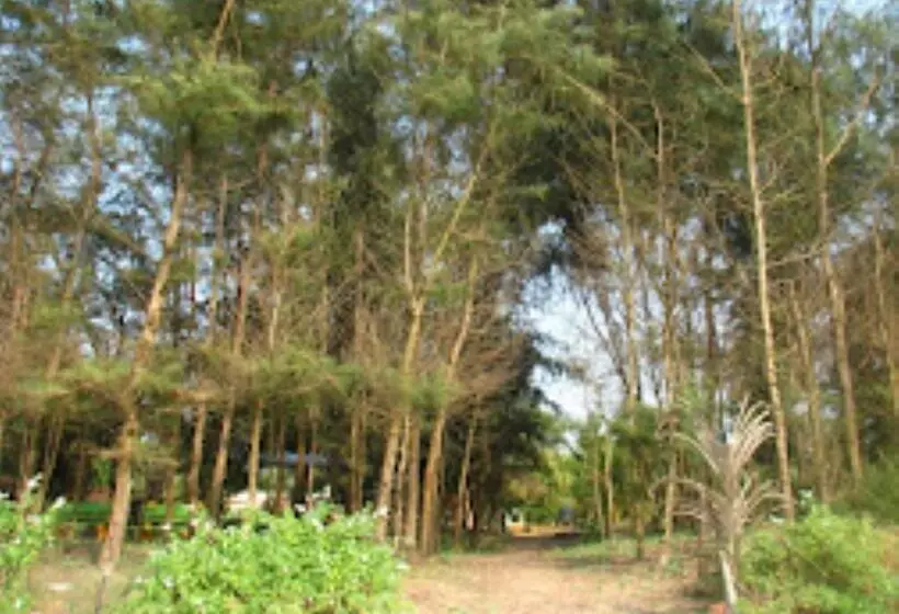 ホテル Aditya Beach Resort Malvan