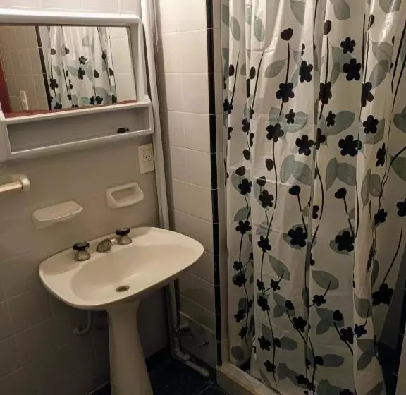 Hotel Falkner