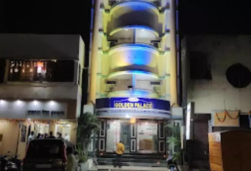 ホテル Golden Palace Jalgaon