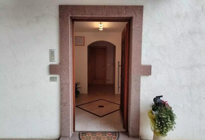 ホテル Innerjerberhof Sunnseit