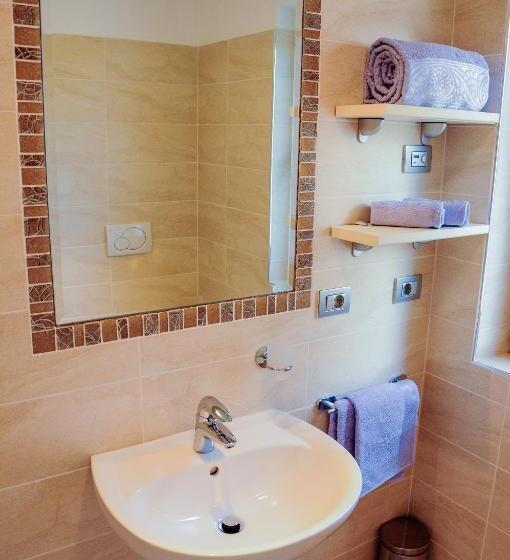 酒店 Innerjerberhof Sunnseit