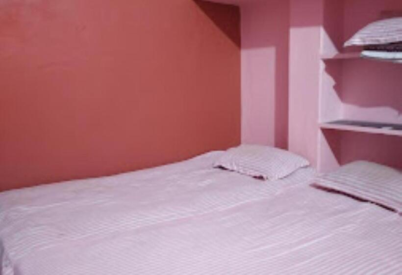 Hotel Lasane Guruji Bhakta Niwas Tuljapur