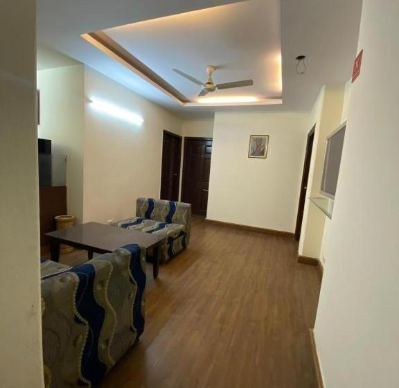 Hotel Loomstay White House