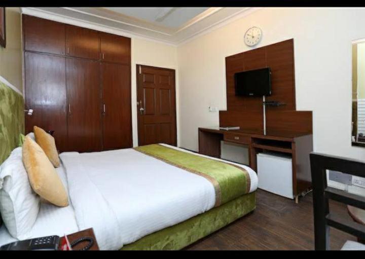 Hotel Loomstay White House