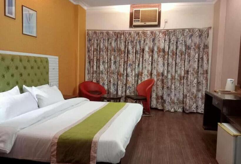 Hotel Loomstay White House