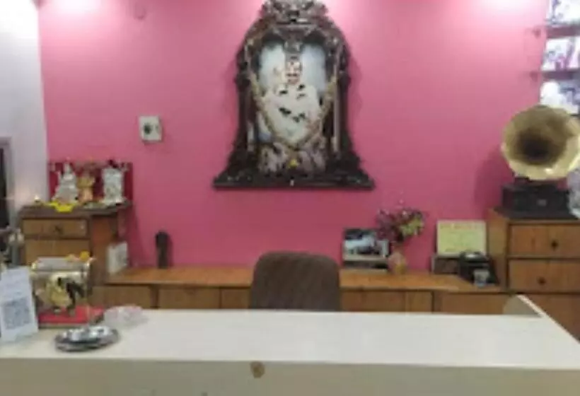 ホテル Mina Palace Wardha