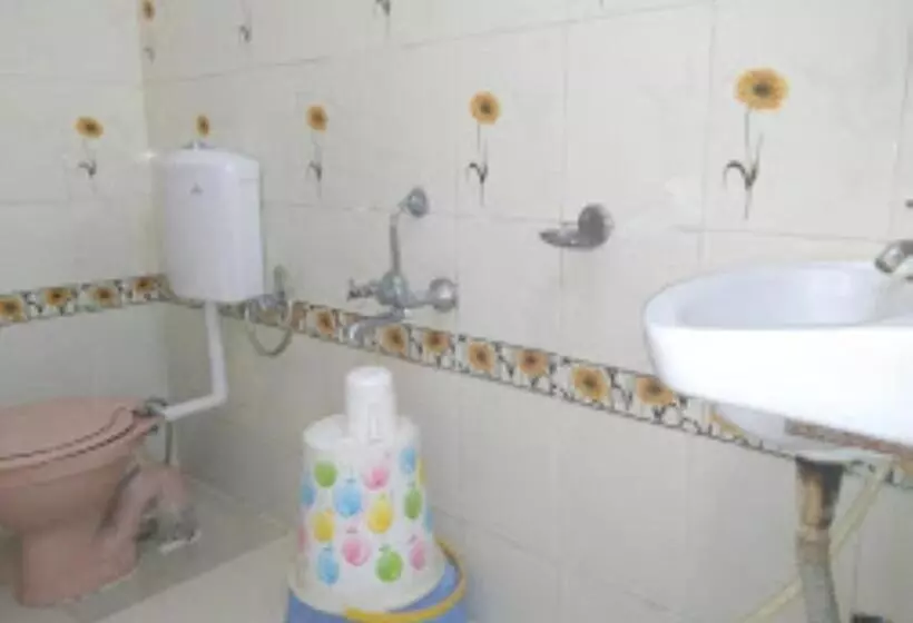 ホテル Mina Palace Wardha