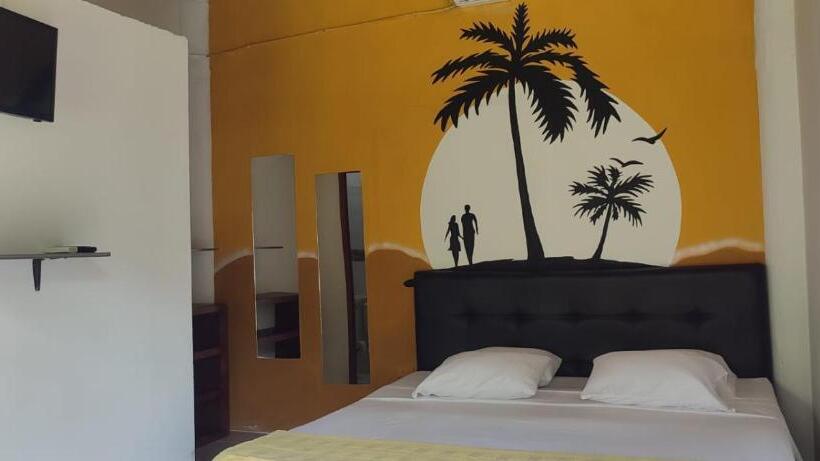 هتل Portones De Rioclaro Las Mercedes