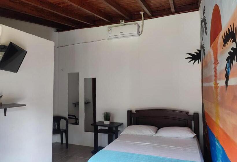 هتل Portones De Rioclaro Las Mercedes