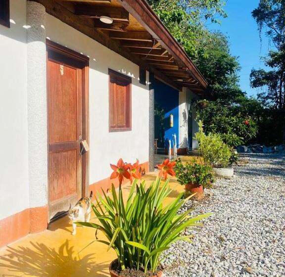 هتل Portones De Rioclaro Las Mercedes